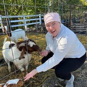 Meet your Posher, Rebecca